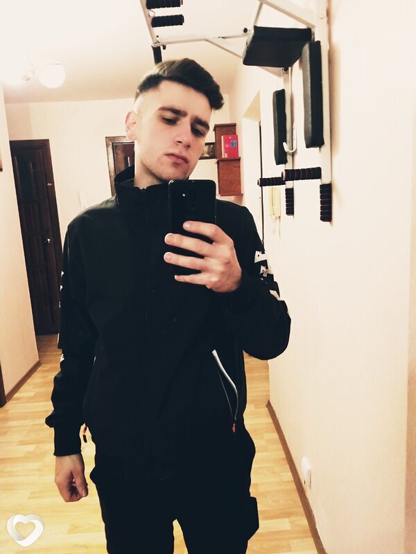 Виктор, 23, Солигорске — анкета №844600