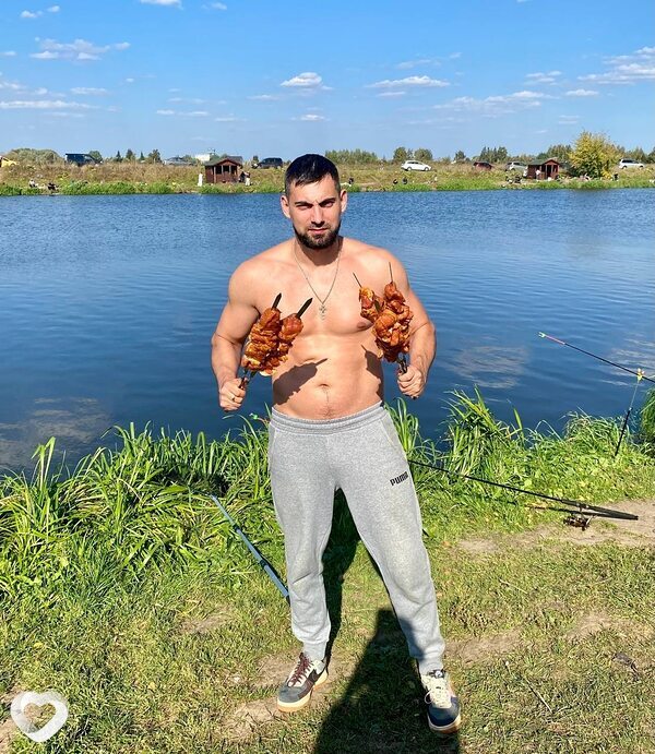 Толик, 21, Октябрьский (Башкортостан) — анкета №844795