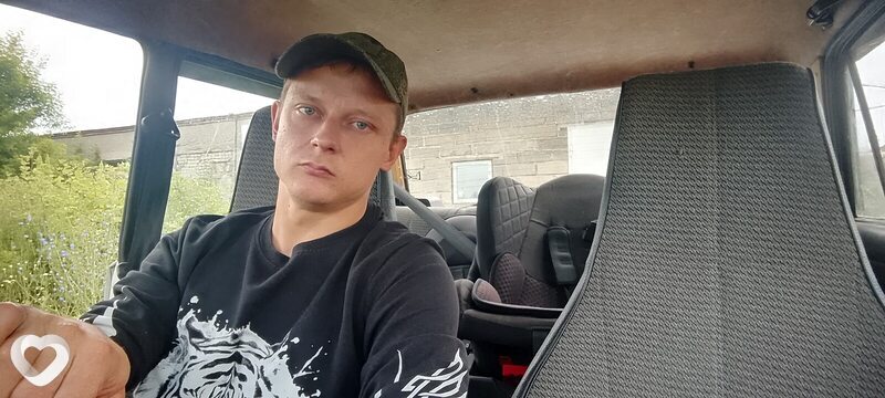 Анатолий, 30, Барнауле — анкета №845139