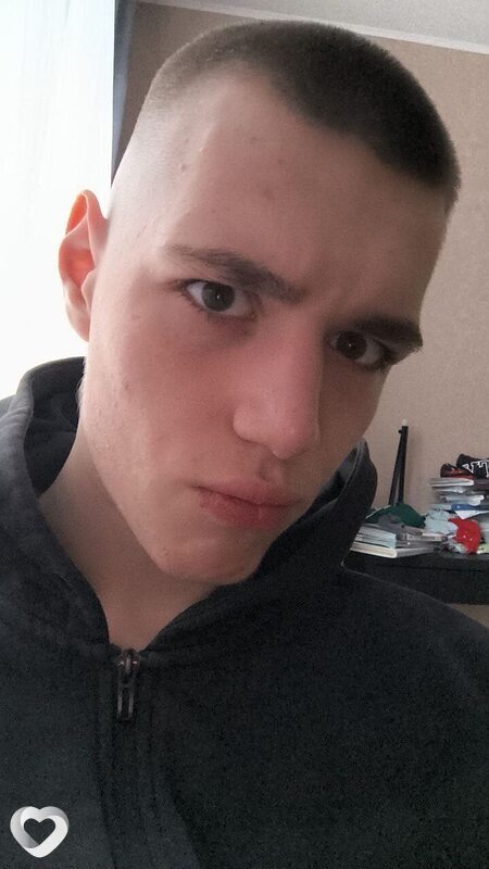 Андрей, 21, Москве — анкета №845240