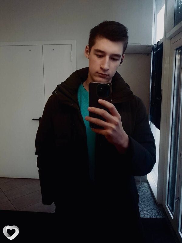Дмитрий, 21, Чебоксарах — анкета №845384