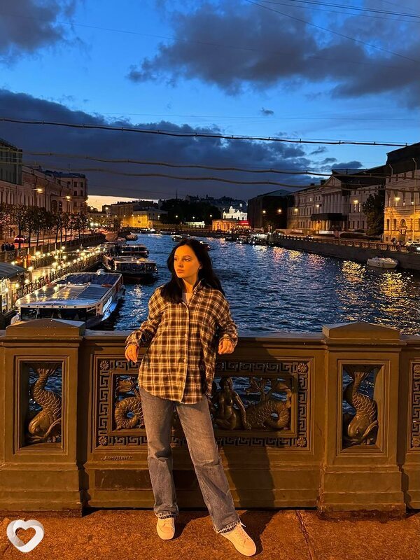 Юля, 22, Москве — анкета №845943