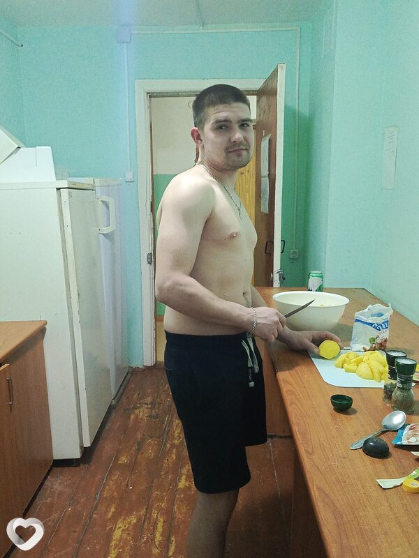 Максим, 36, Новотроицке — анкета №845872