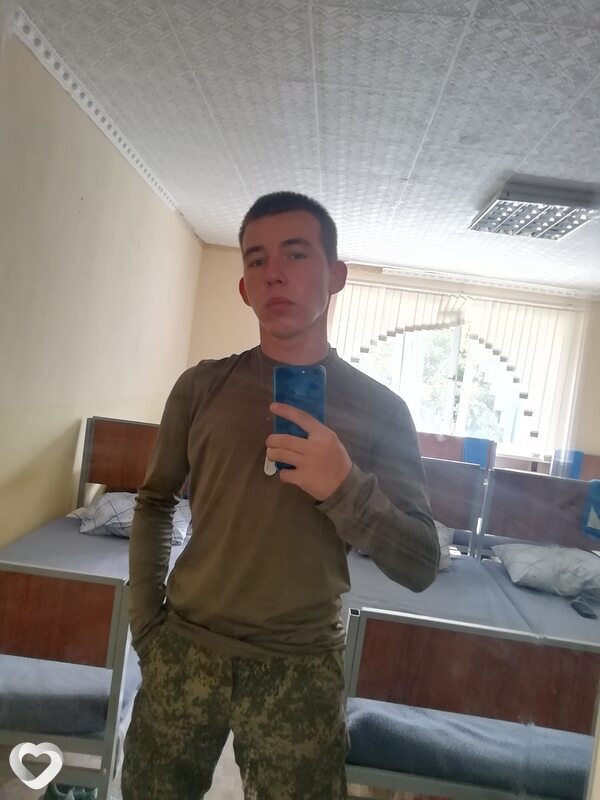 Данила, 25, Москве — анкета №846330