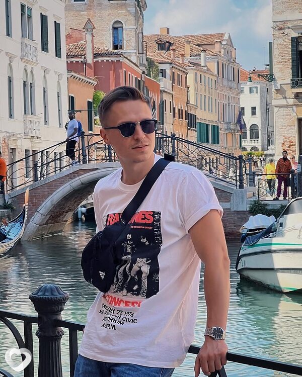 Матвей, 21, Москве — анкета №846745