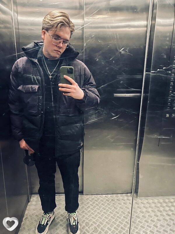 Антон, 20, Санкт-Петербурге — анкета №848708