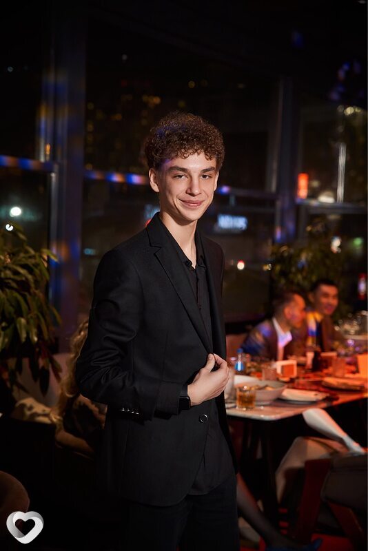 Сергей, 20, Алматы — анкета №849381