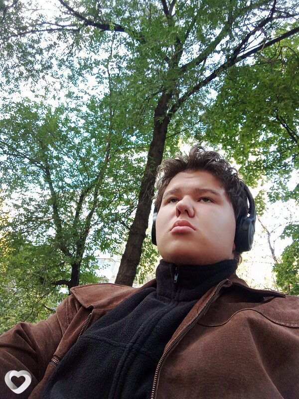 Валентин, 21, Москве — анкета №849836