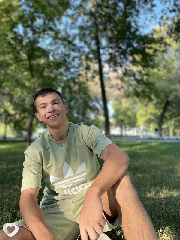 Владимир, 21, Оренбурге — анкета №850038