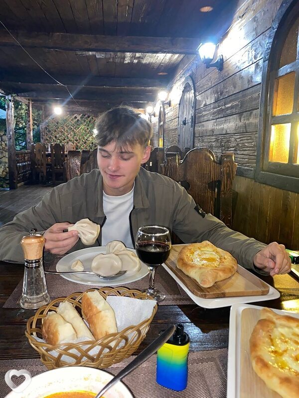 Василий, 23, Москве — анкета №851257