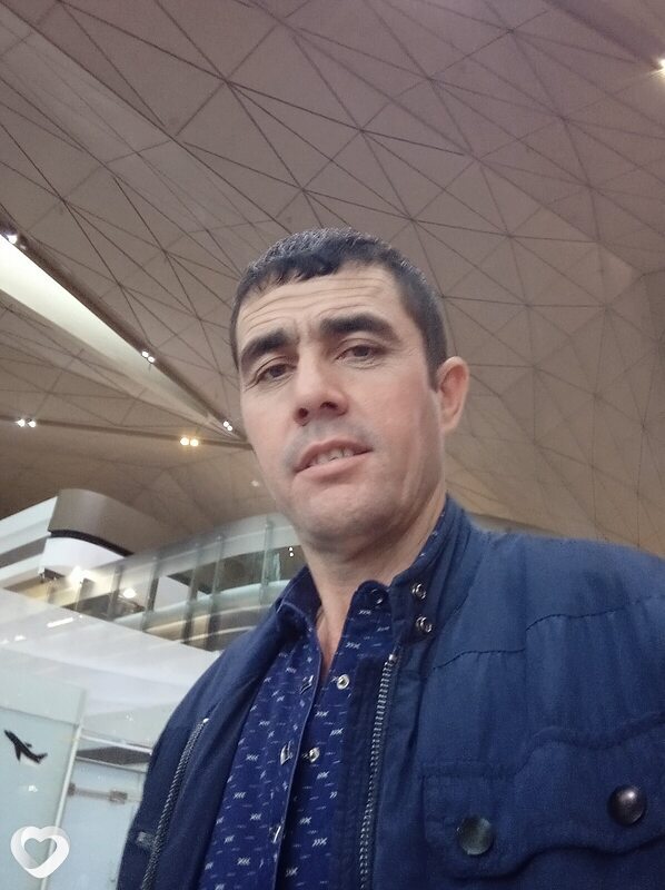 Бадрдин Гоибов, 41, Великом Новгороде — анкета №851702