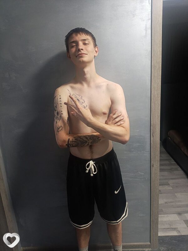 Роман, 21, Оренбурге — анкета №851992