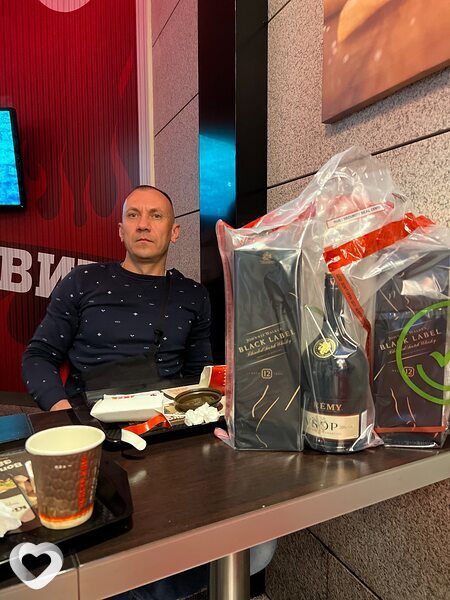 Олег, 46, Москве — анкета №853156