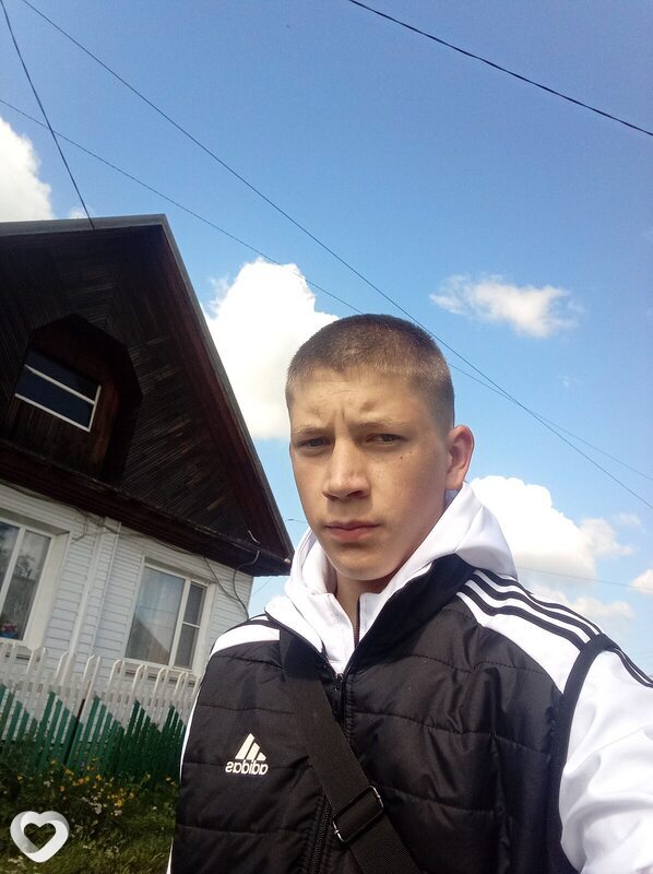 Даниил, 22, Мариинске — анкета №853901
