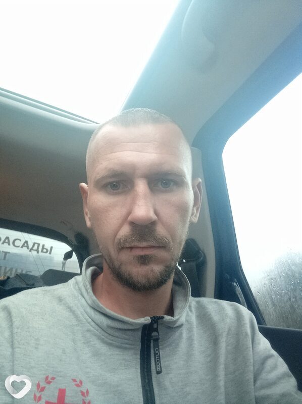 Олег, 36, Брянске — анкета №854012