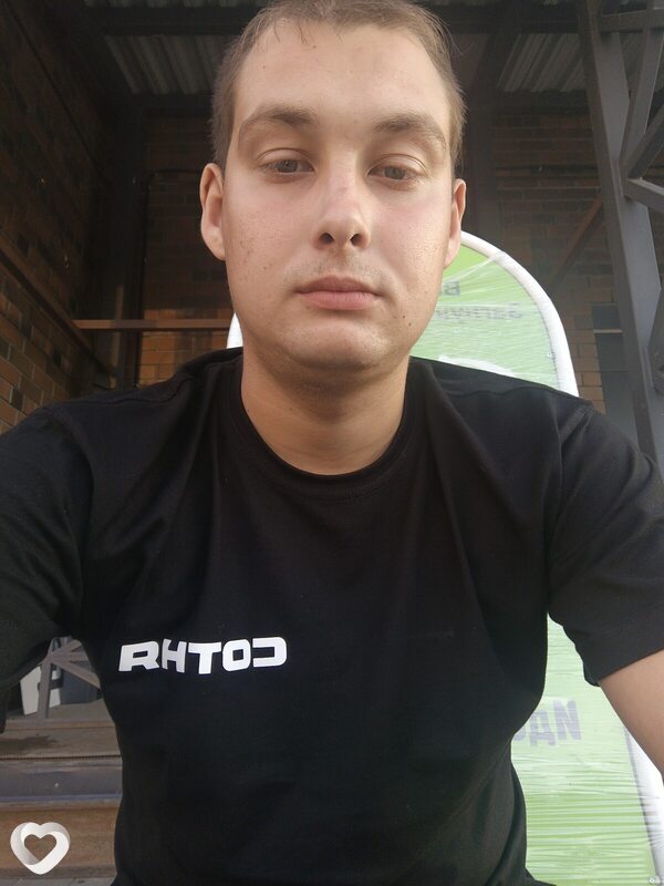 Станислав, 25, Новоалтайске — анкета №853936