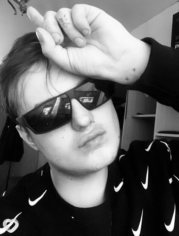 Кирилл, 22, Братске — анкета №853957