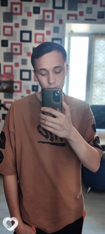 Юрий, 25, Москве — анкета №854345