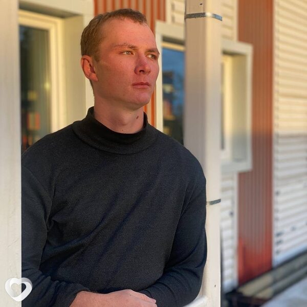 Артем, 25, Волгограде — анкета №854491