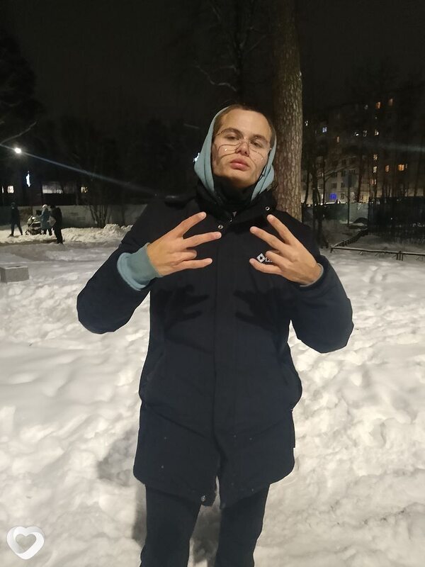 Виктор, 21, Москве — анкета №854745