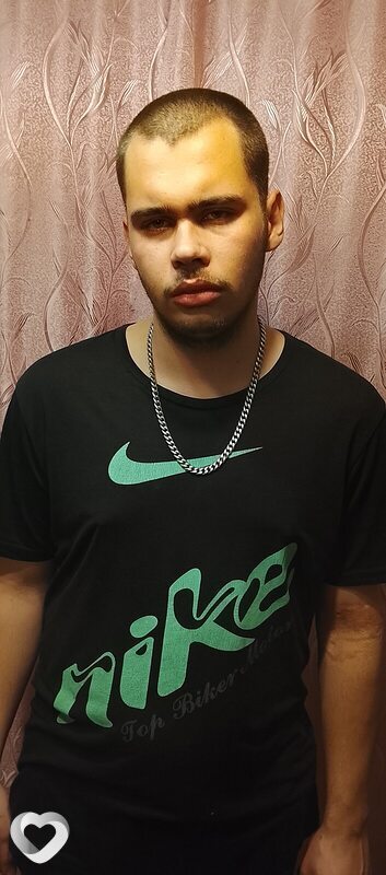 Виталий, 21, Новосибирске — анкета №855544