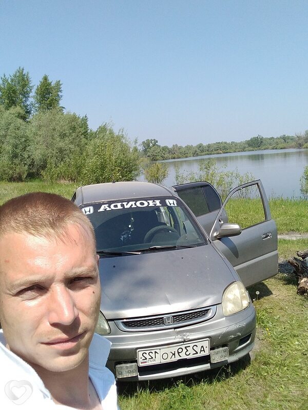 Анатолий, 30, Барнауле — анкета №856206