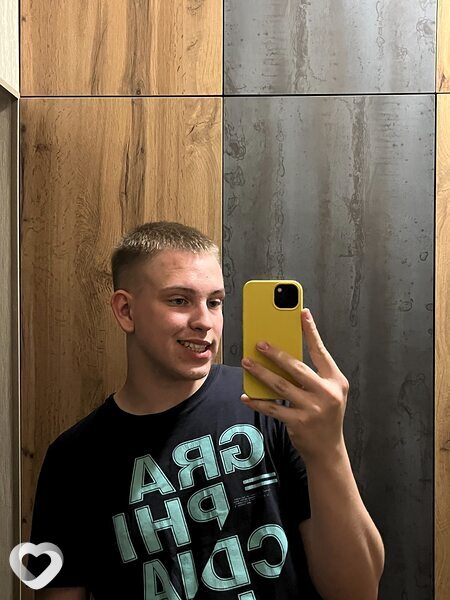 Максим, 21, Санкт-Петербурге — анкета №856419