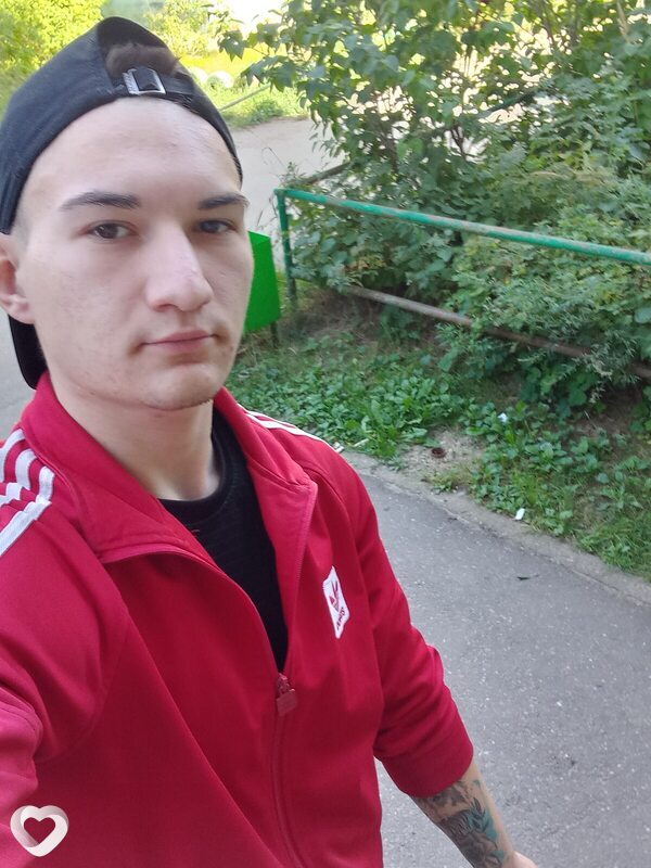 Артур, 24, Дзержинске — анкета №856907