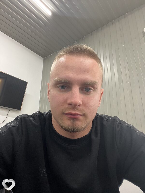 Михаил, 24, Москве — анкета №857069