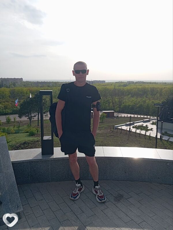 Дмитрий, 38, Луганске — анкета №857519