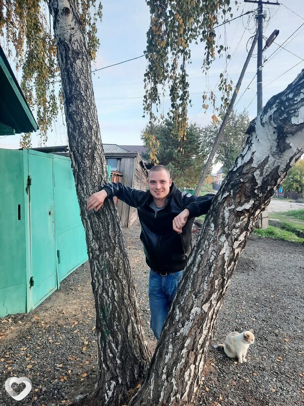 Артем, 33, Омске — анкета №857830
