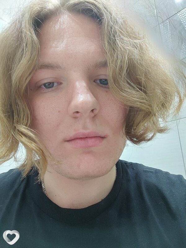 Виталий, 25, Астрахани — анкета №858038