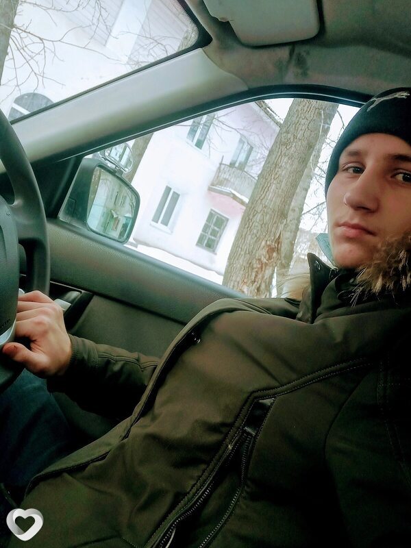Михаил, 28, Ангарске — анкета №858005
