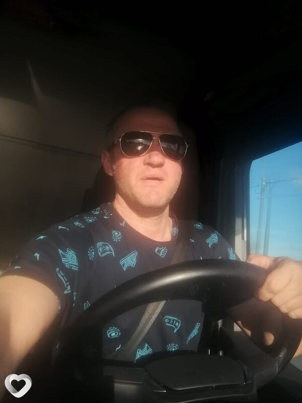 Денис, 46, Орёл — анкета №858443