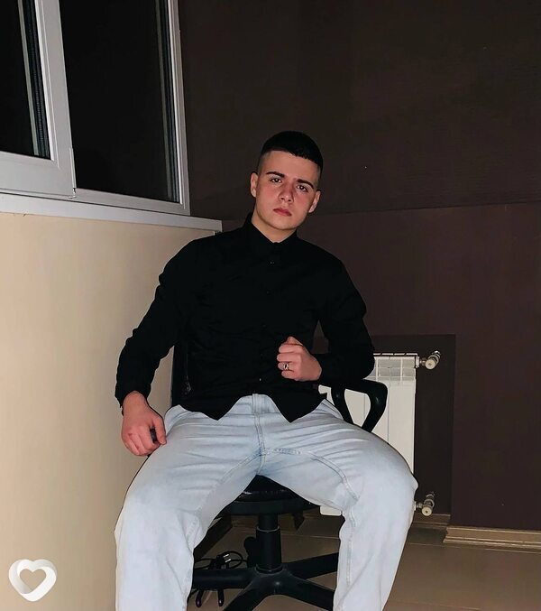 Дмитрий, 23, Москве — анкета №858473