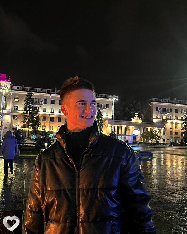 Дима, 21, Гродно — анкета №858639