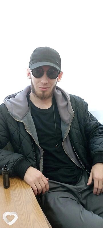 Артур, 23, Челябинске — анкета №858821