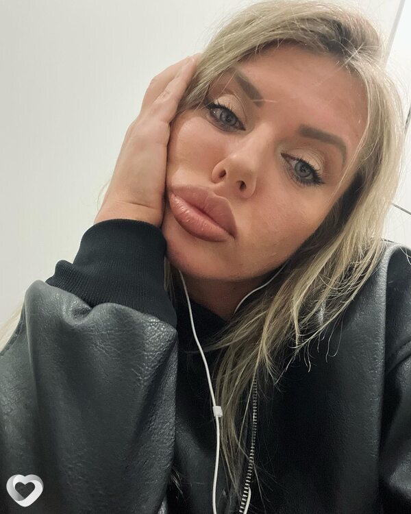 Оксана, 24, Кунгуре — анкета №859480