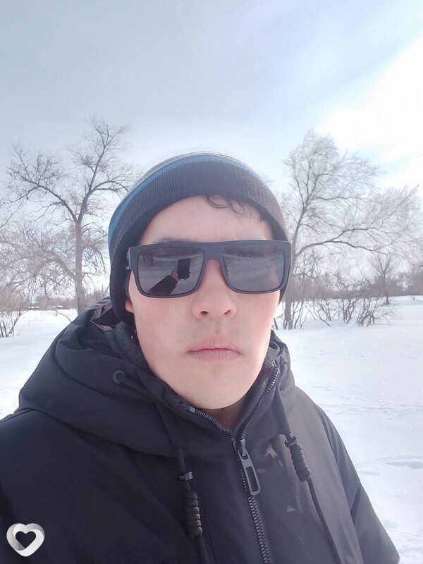 Олжас, 24, Павлодаре — анкета №859634