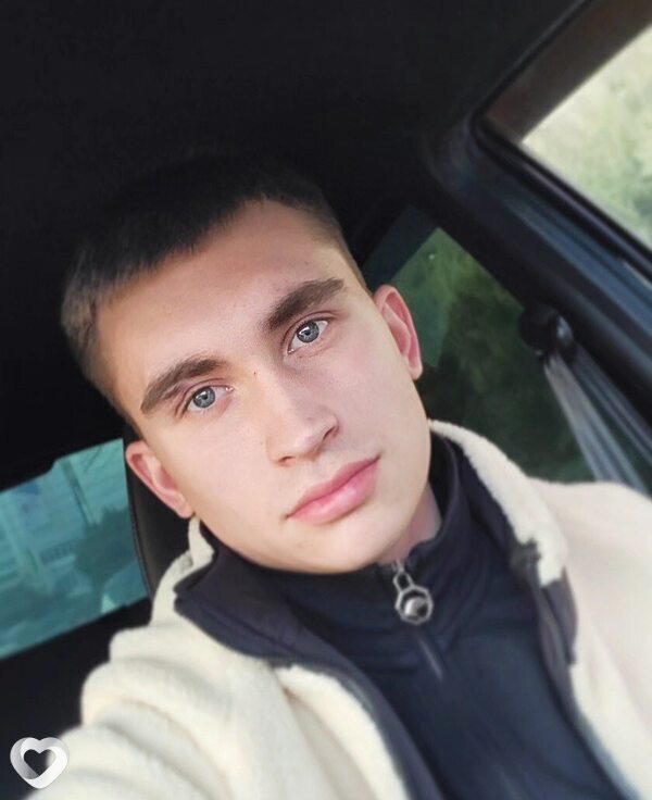 Артём, 25, Москве — анкета №859824