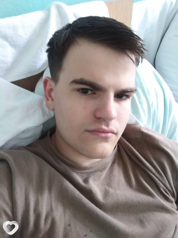 Александр, 25, Морозовске — анкета №859977