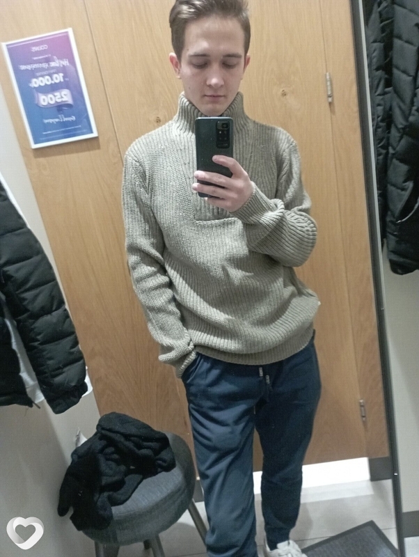 Виталий, 22, Москве — анкета №859982