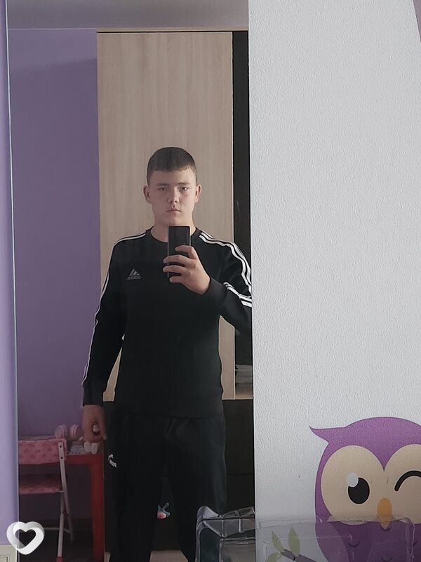 Матвей, 21, Москве — анкета №860452