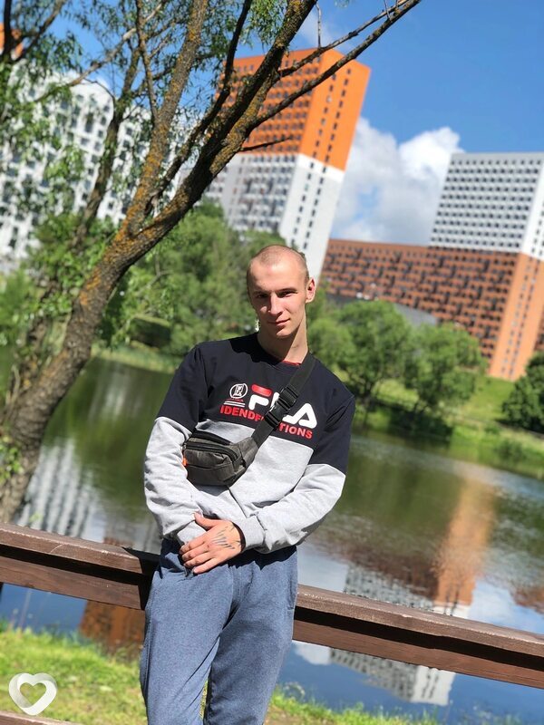 Андрей, 21, Москве — анкета №861284