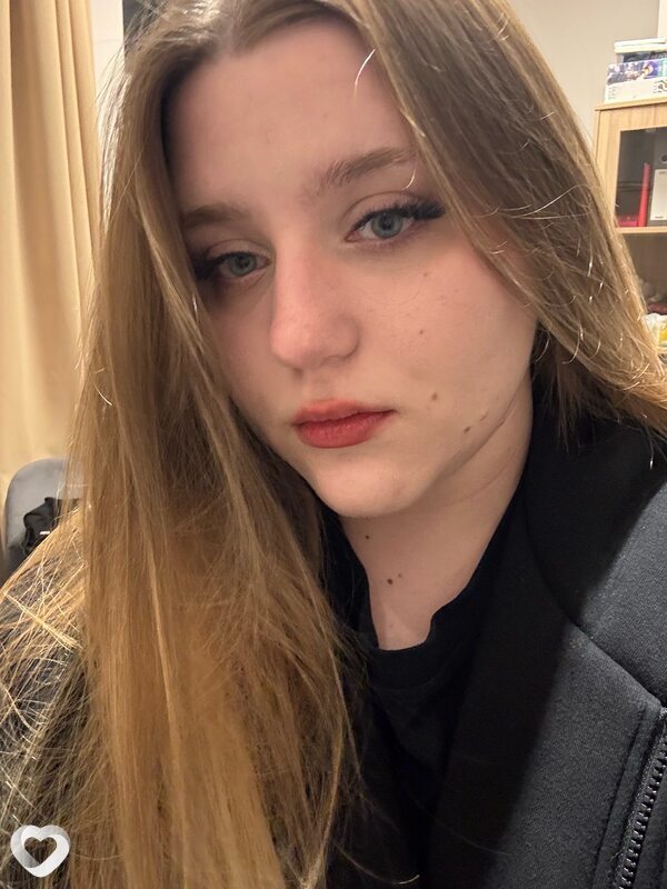 Виктория, 23, Усть-Лабинск — анкета №861714