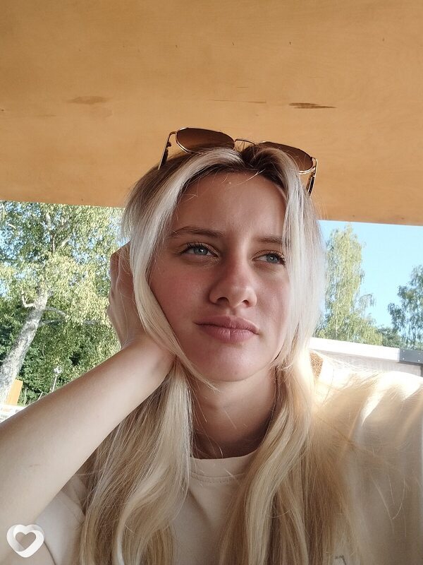 Кристина, Поставы
