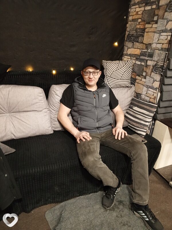 Анатолий, 37, Тюмени — анкета №862695
