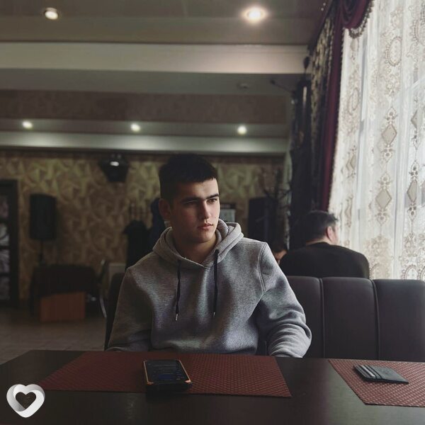 Алексей, 22, Москве — анкета №862489