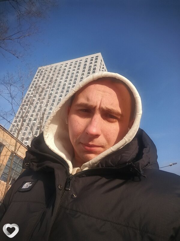 Олег, 23, Москве — анкета №863192