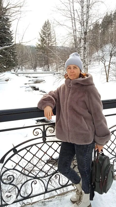 Юля, 48, Барнауле — анкета №863351